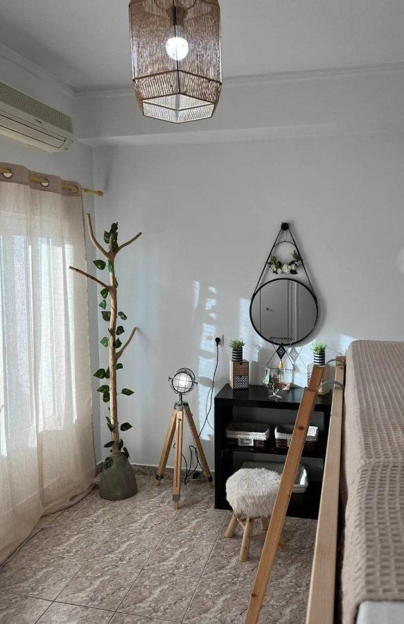 Beach Apartment Edem First Floor Perivolos  Bagian luar foto